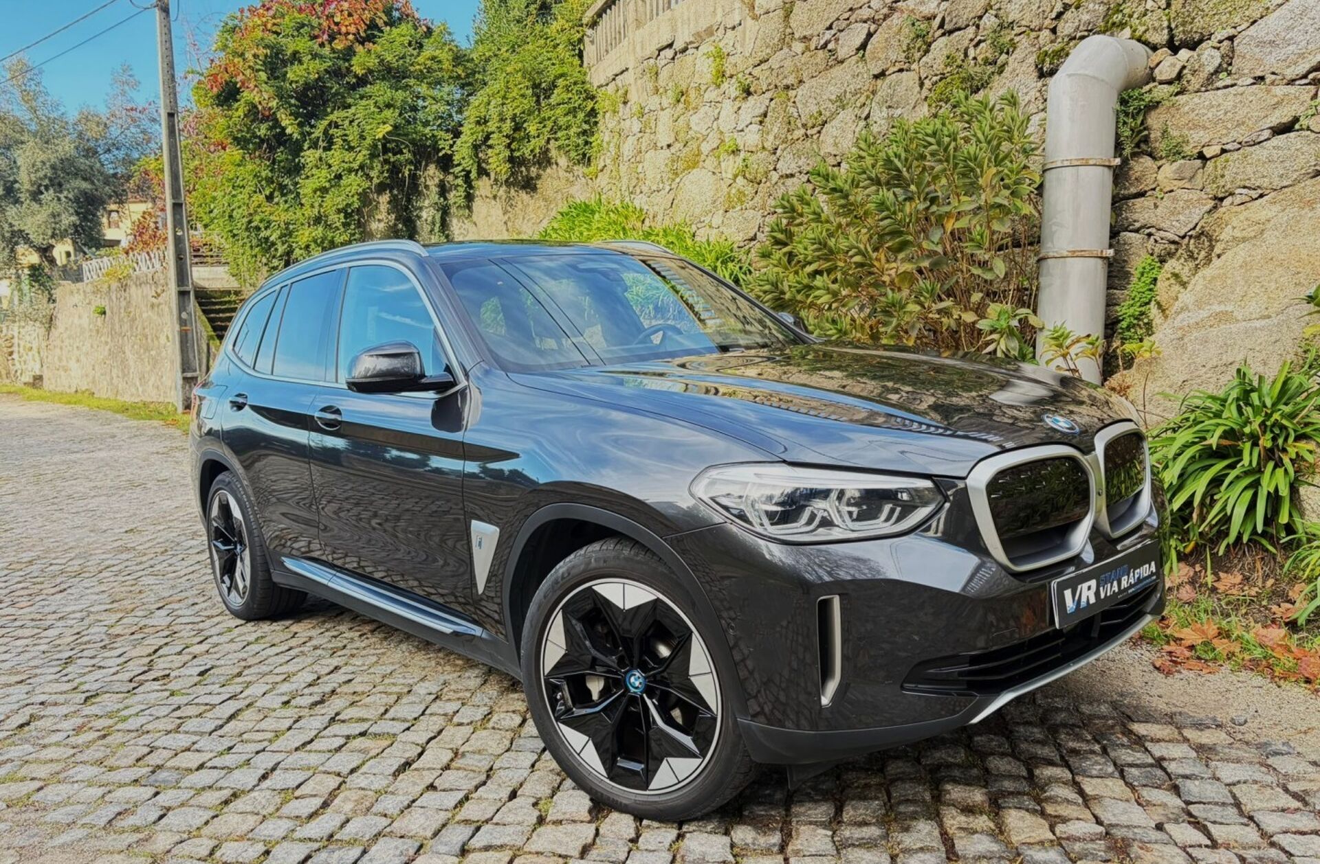 BMW iX3 Impressive