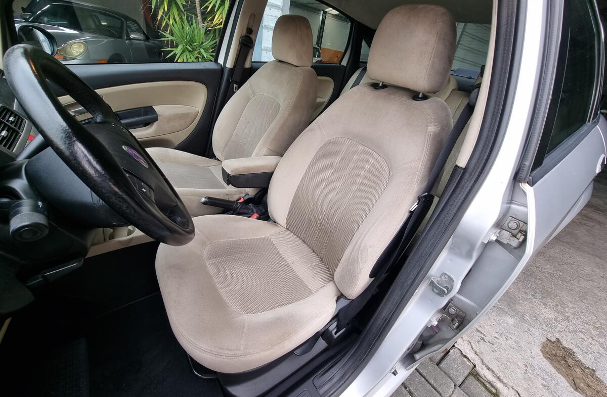 FIAT Linea 1.3 M-Jet Emotion Dualogic