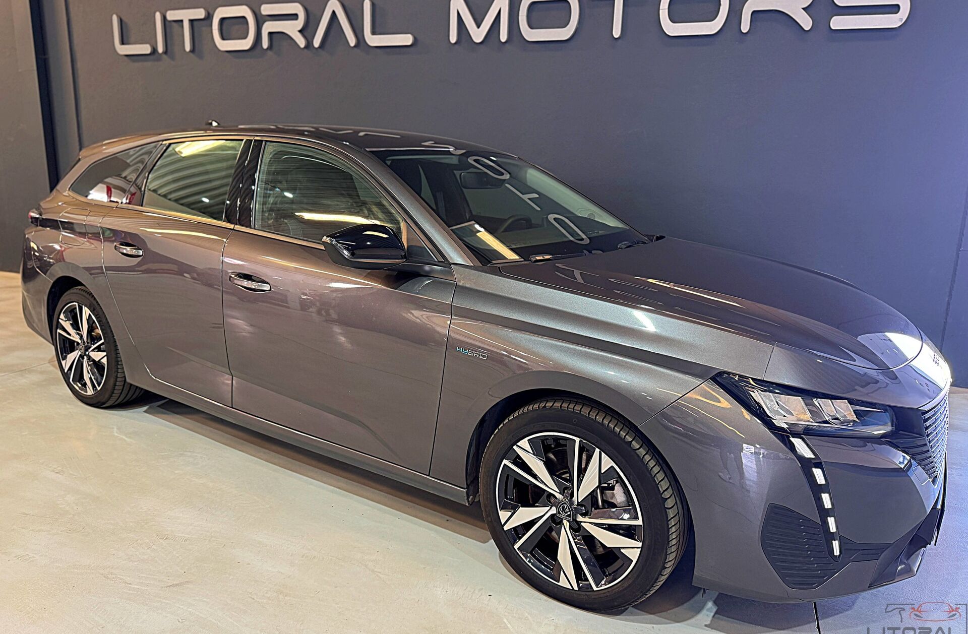 PEUGEOT 308 SW 1.6 Hybrid Allure e-EAT8