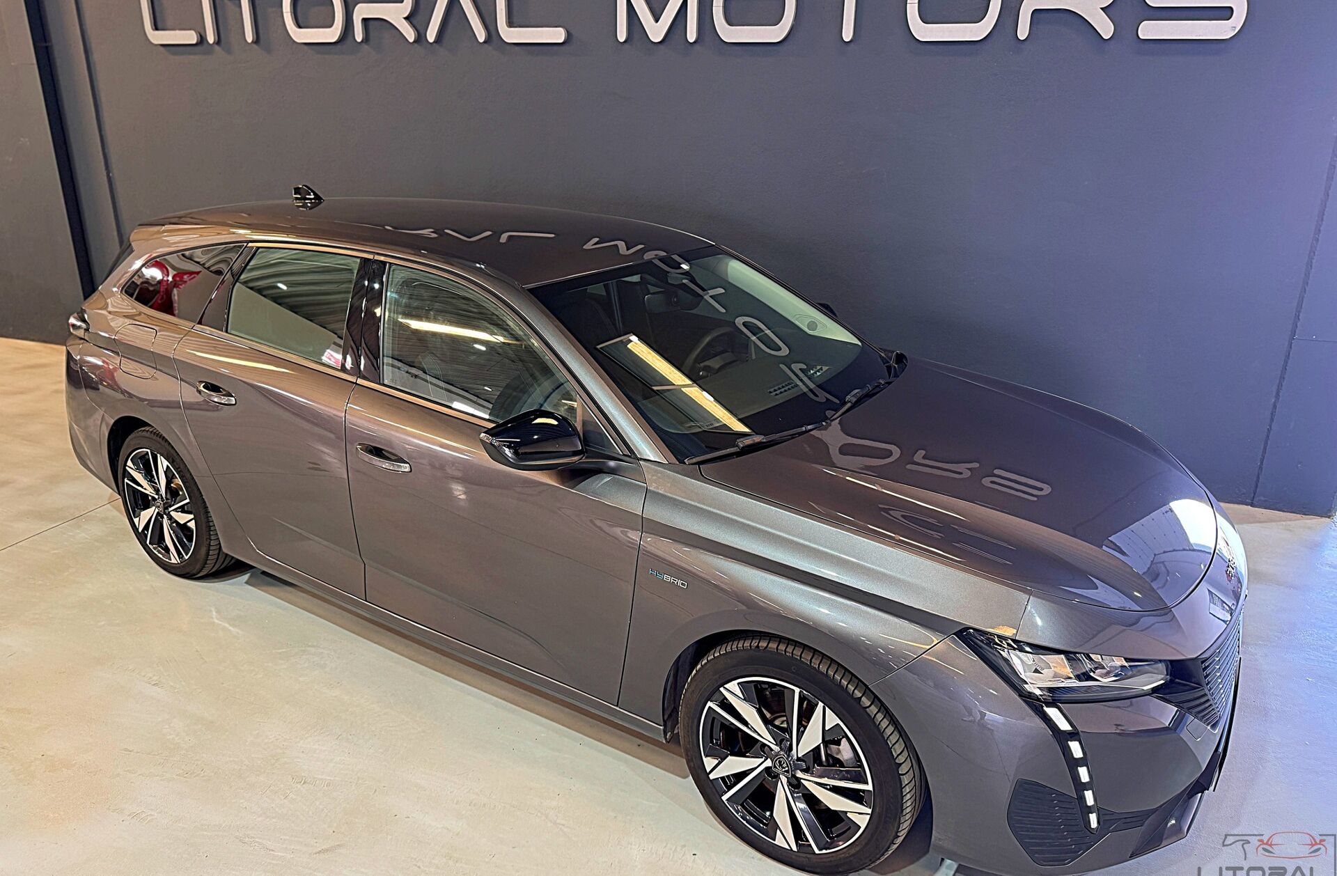 PEUGEOT 308 SW 1.6 Hybrid Allure e-EAT8