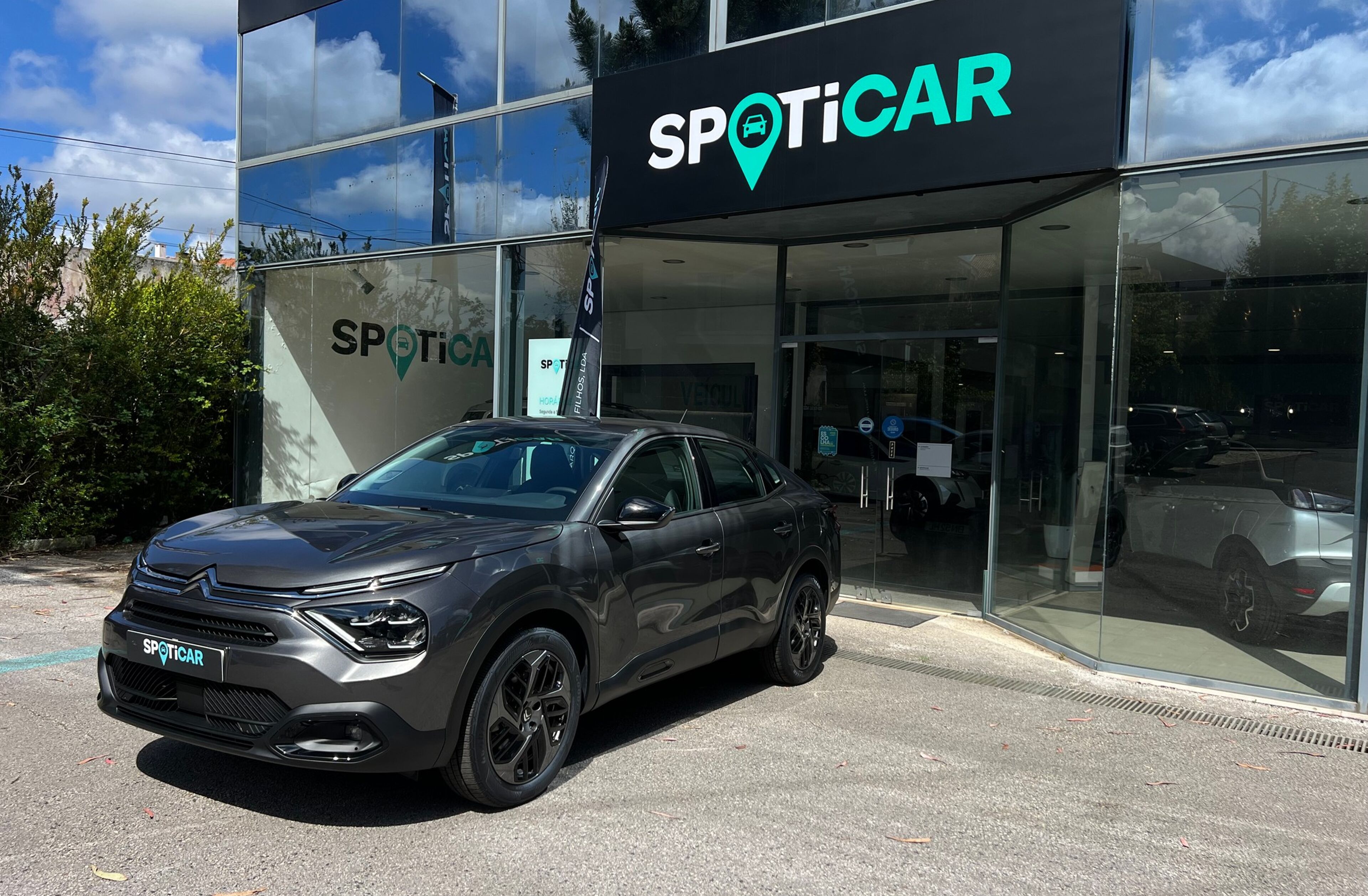 CITROEN C4 X 1.2 PureTech Plus EAT8