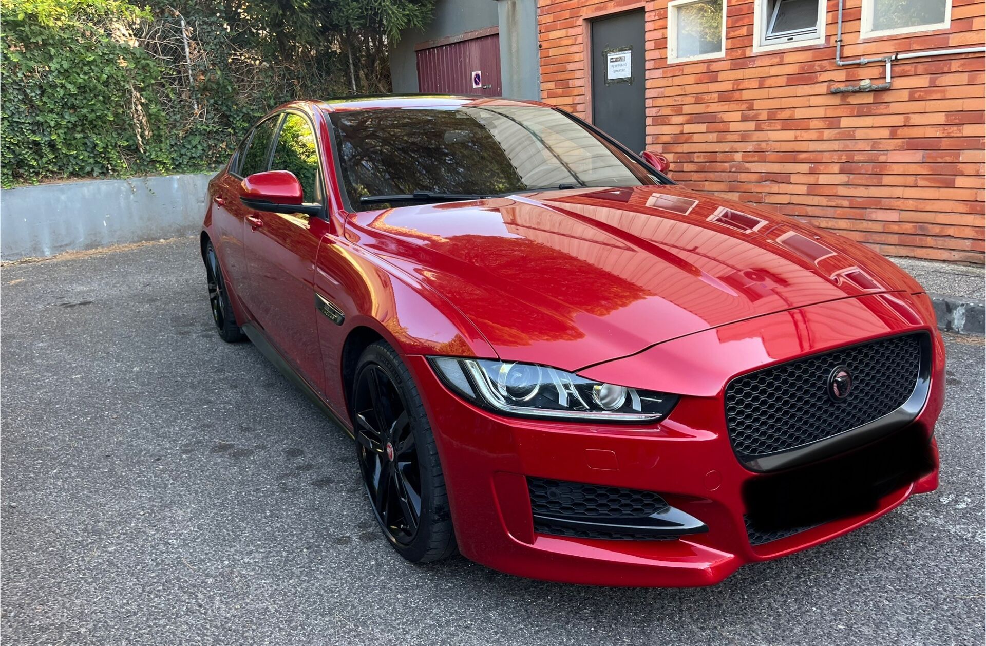 JAGUAR XE 2.0 D R-Sport Aut.