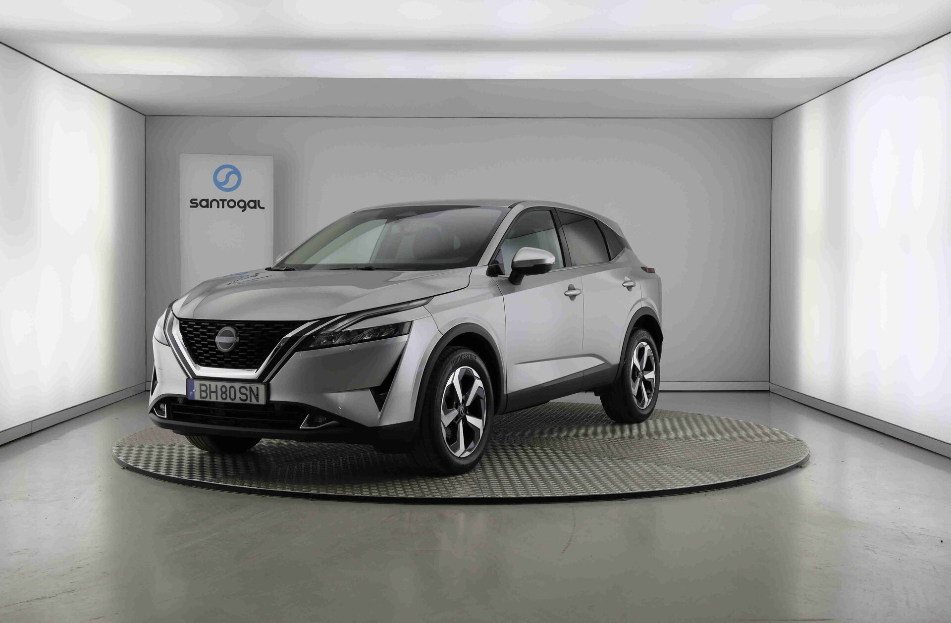 NISSAN Qashqai 1.3 DIG-T N-Connecta LED