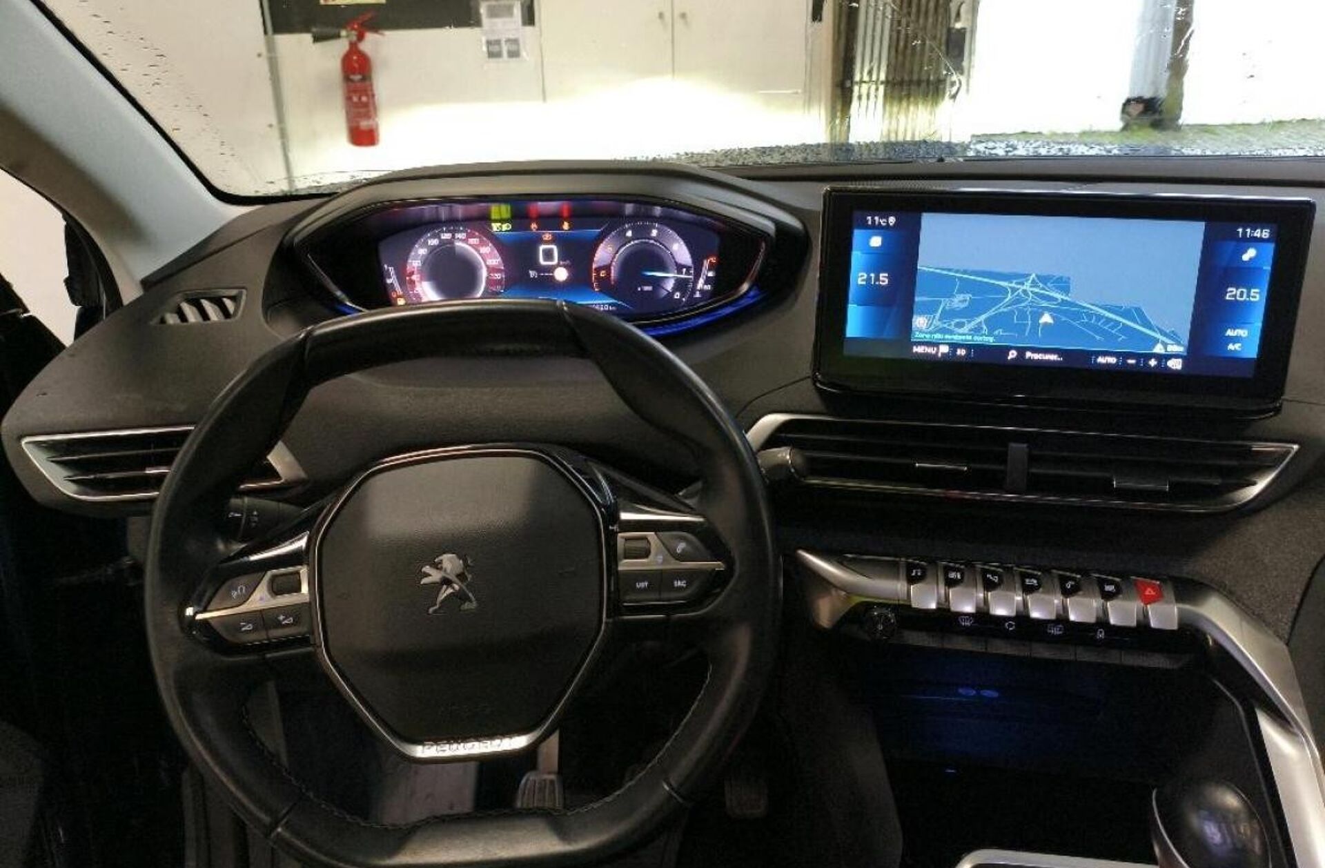 PEUGEOT 5008 1.5 BlueHDi Allure Pack