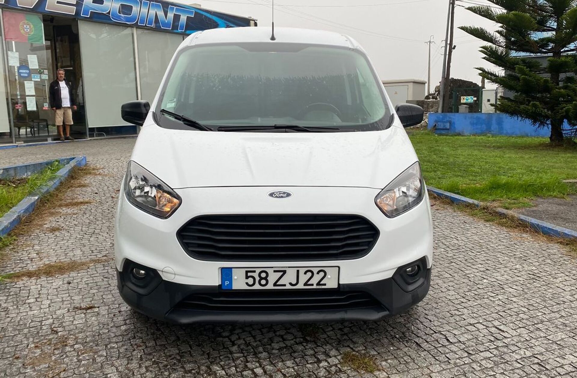 FORD Transit G.Tourneo C.Shuttle 2.0 TDCi Titanium