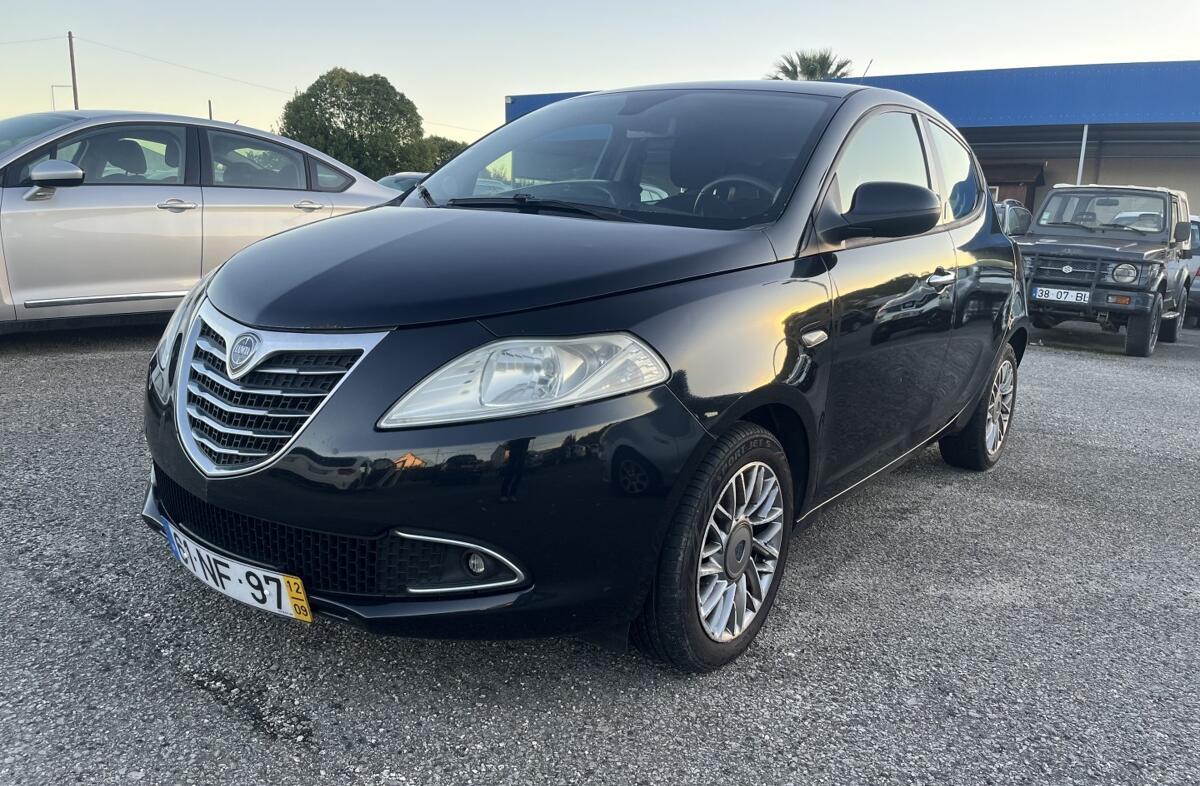 LANCIA Ypsilon 1.3 M-jet S&S Gold