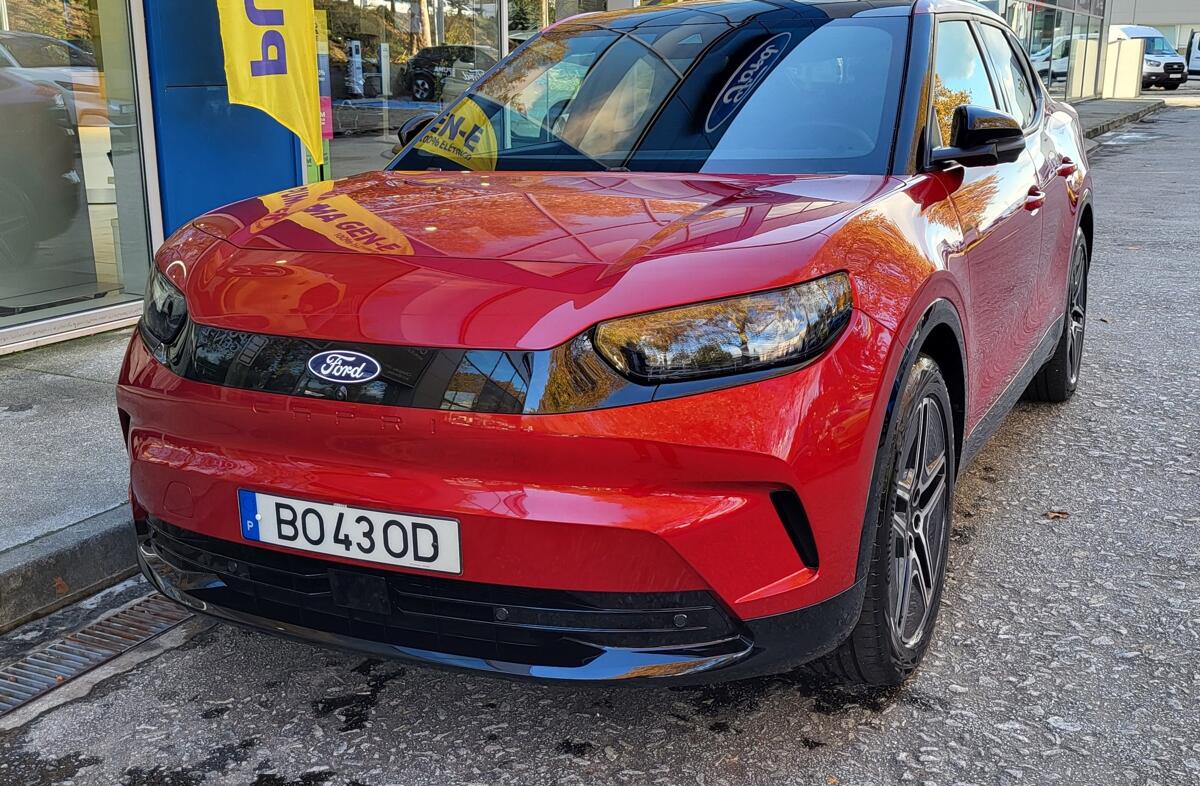 FORD Capri 77 kWh Premium