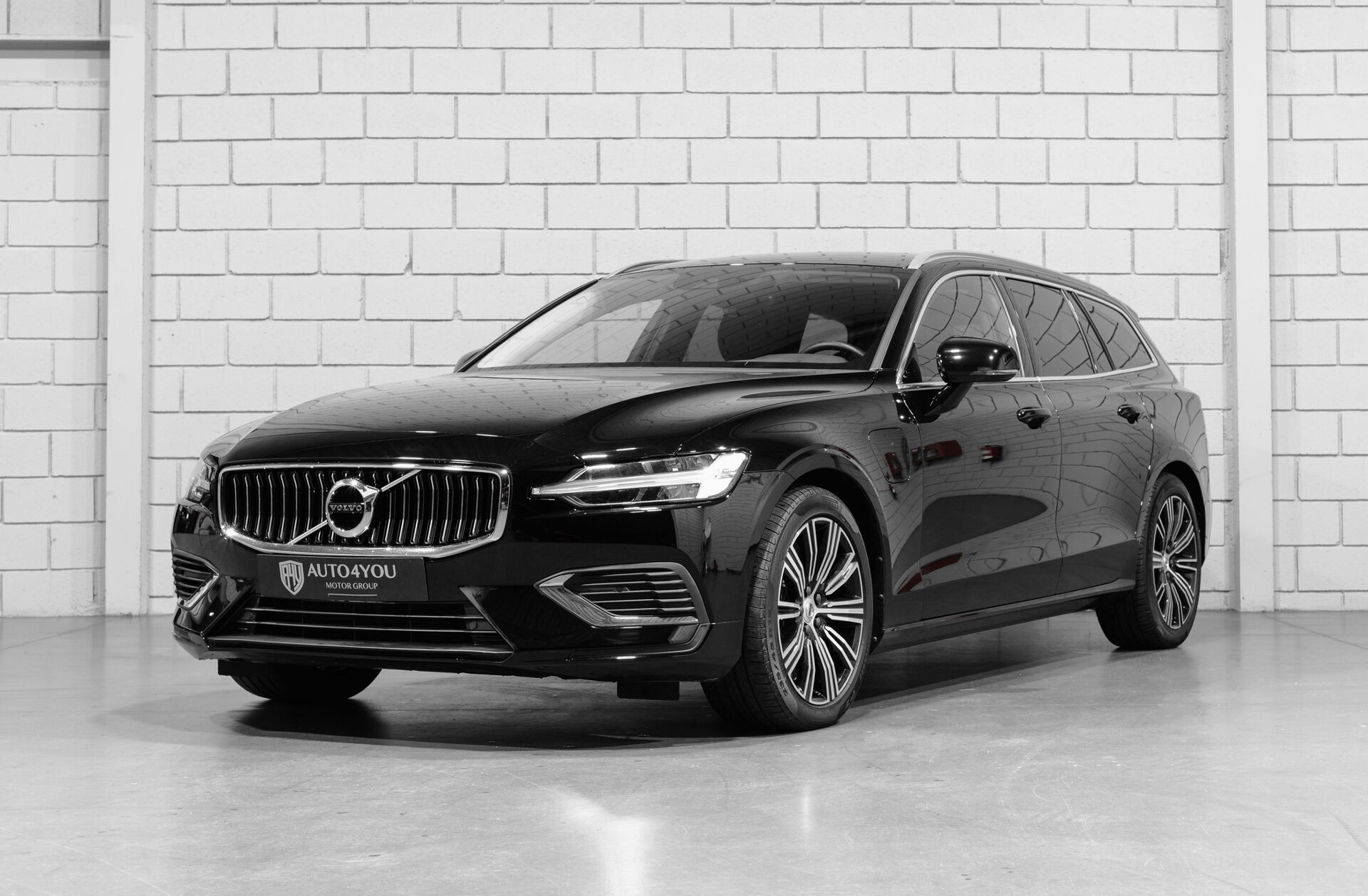 VOLVO V60 2.0 T6 AWD TE Inscription Expression
