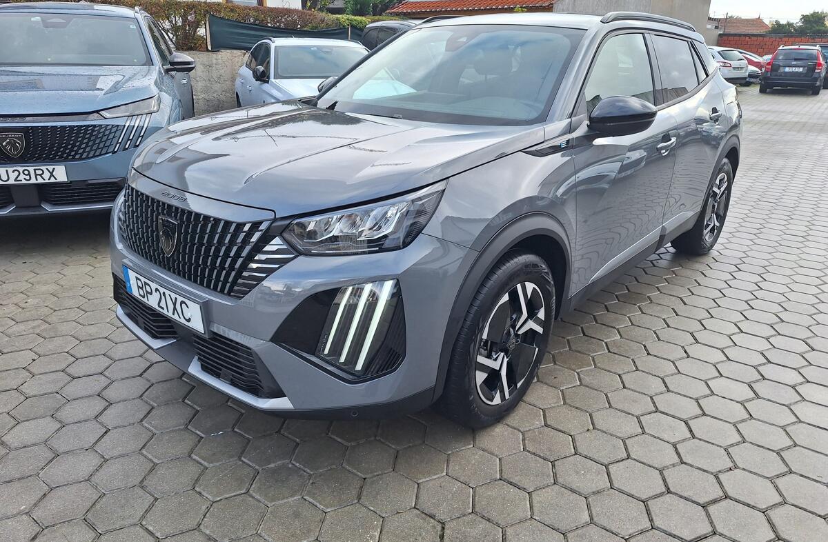 PEUGEOT 2008 e- 54 kWh Allure