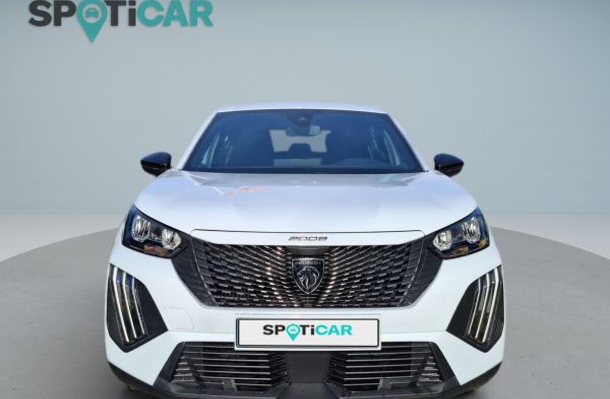 PEUGEOT 2008 1.2 PureTech Active