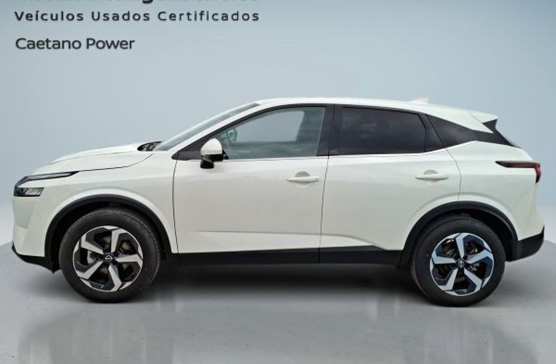 NISSAN Qashqai 1.3 DIG-T N-Connecta LED