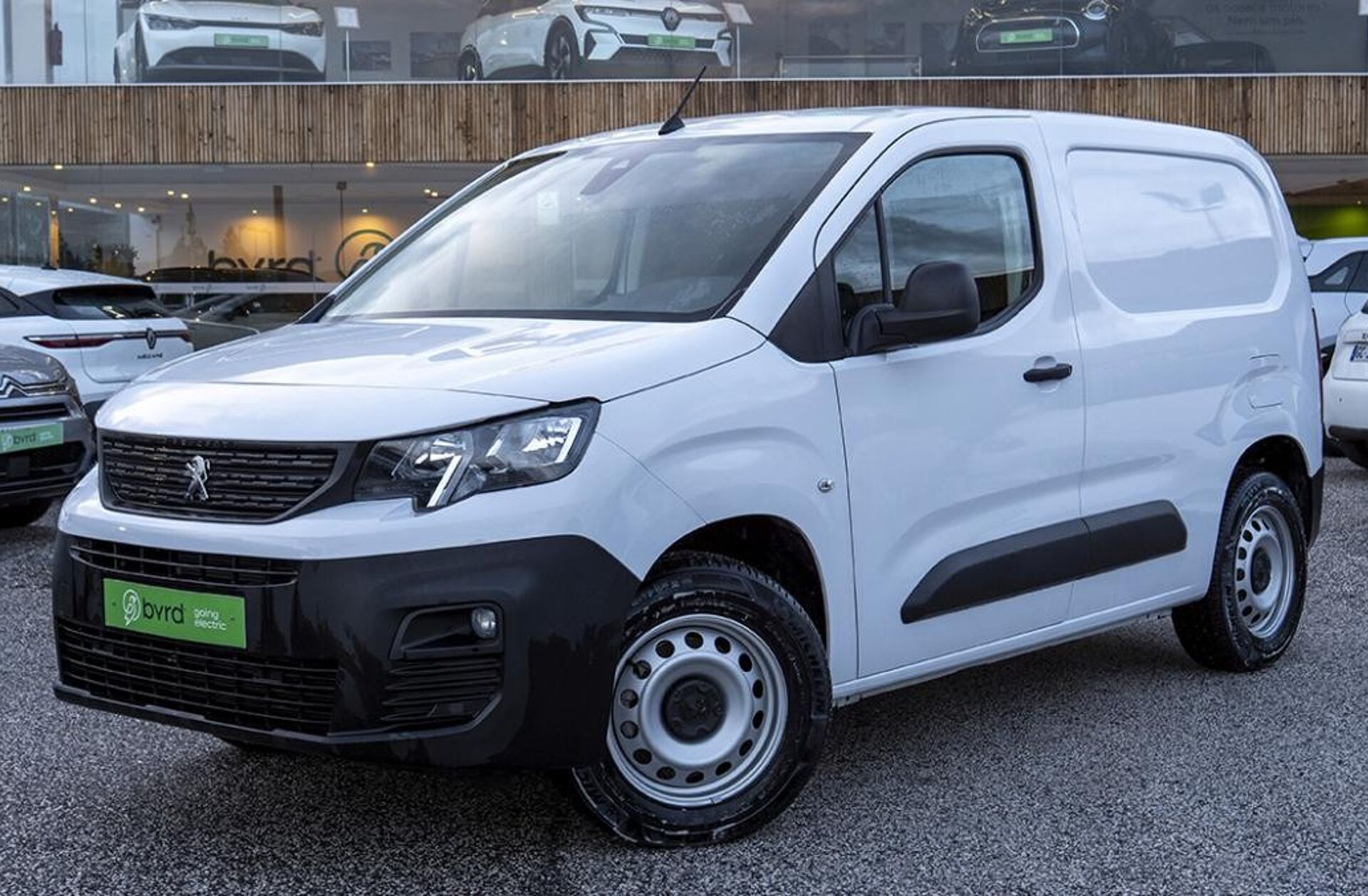 PEUGEOT Partner 1.5 BlueHDi Standard EAT8