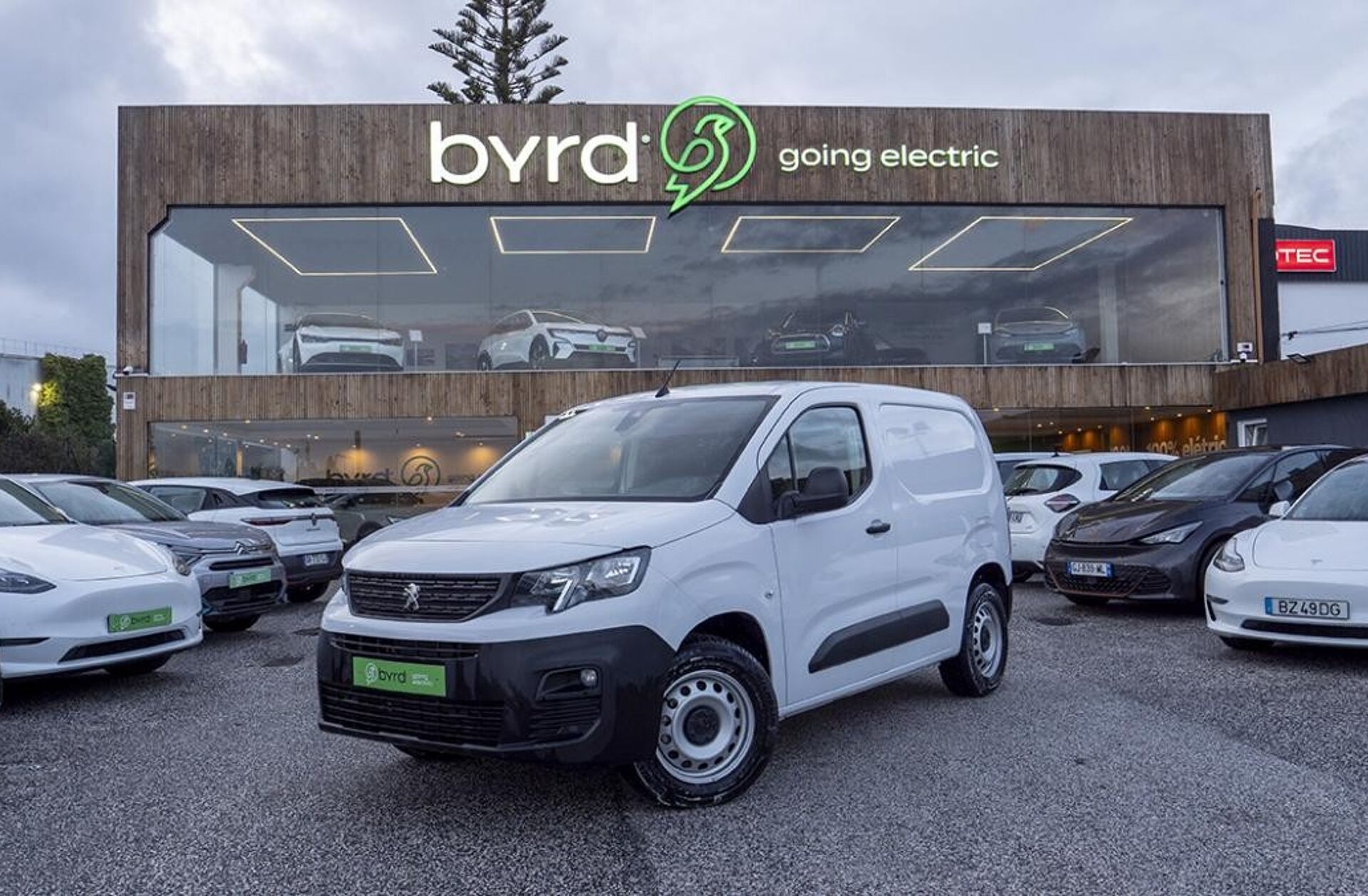 PEUGEOT Partner 1.5 BlueHDi Standard EAT8