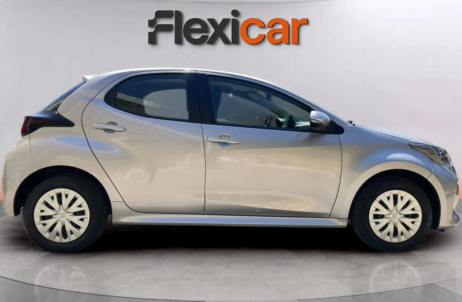 TOYOTA Yaris 1.5 HDF Comfort Plus