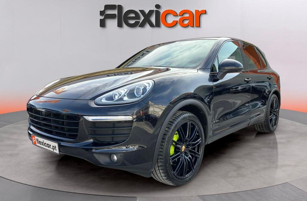 PORSCHE Cayenne S E-Hybrid