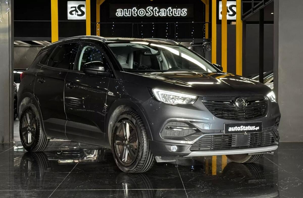 OPEL Grandland X 1.5 CDTI Design & Tech