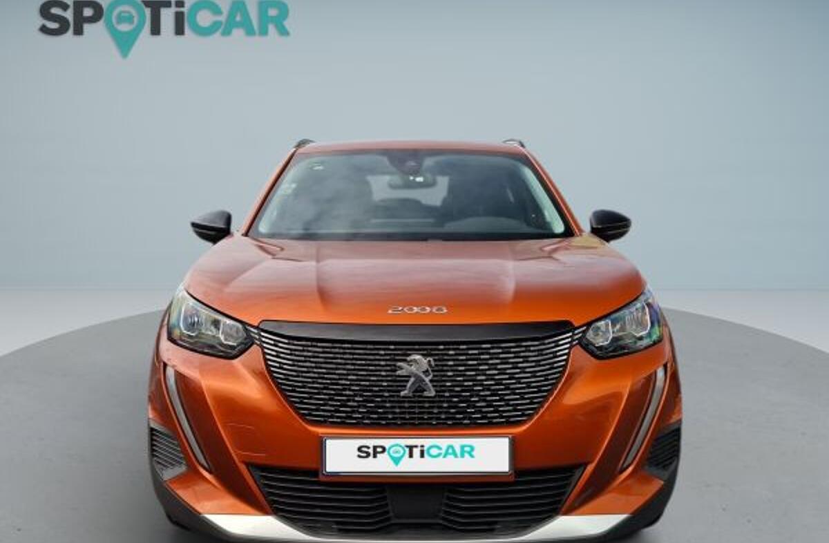 PEUGEOT 2008 1.2 PureTech Allure
