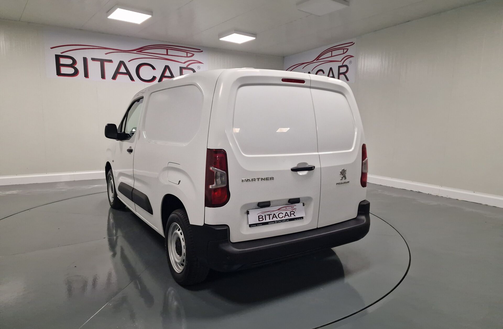 PEUGEOT Partner 1.6 BlueHDi L1 Premium