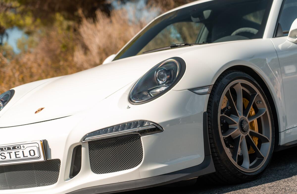 PORSCHE 911 GT3