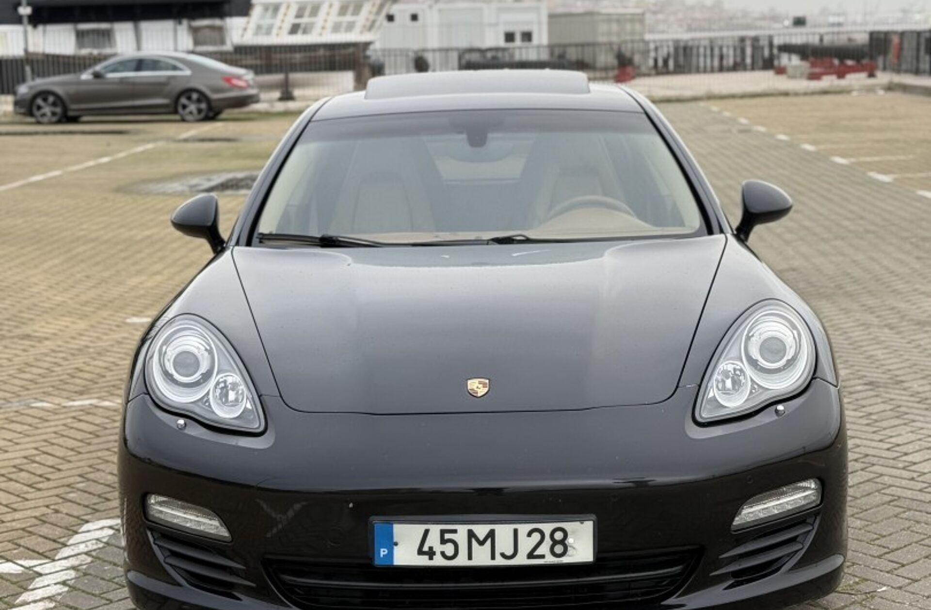 PORSCHE Panamera Panamera