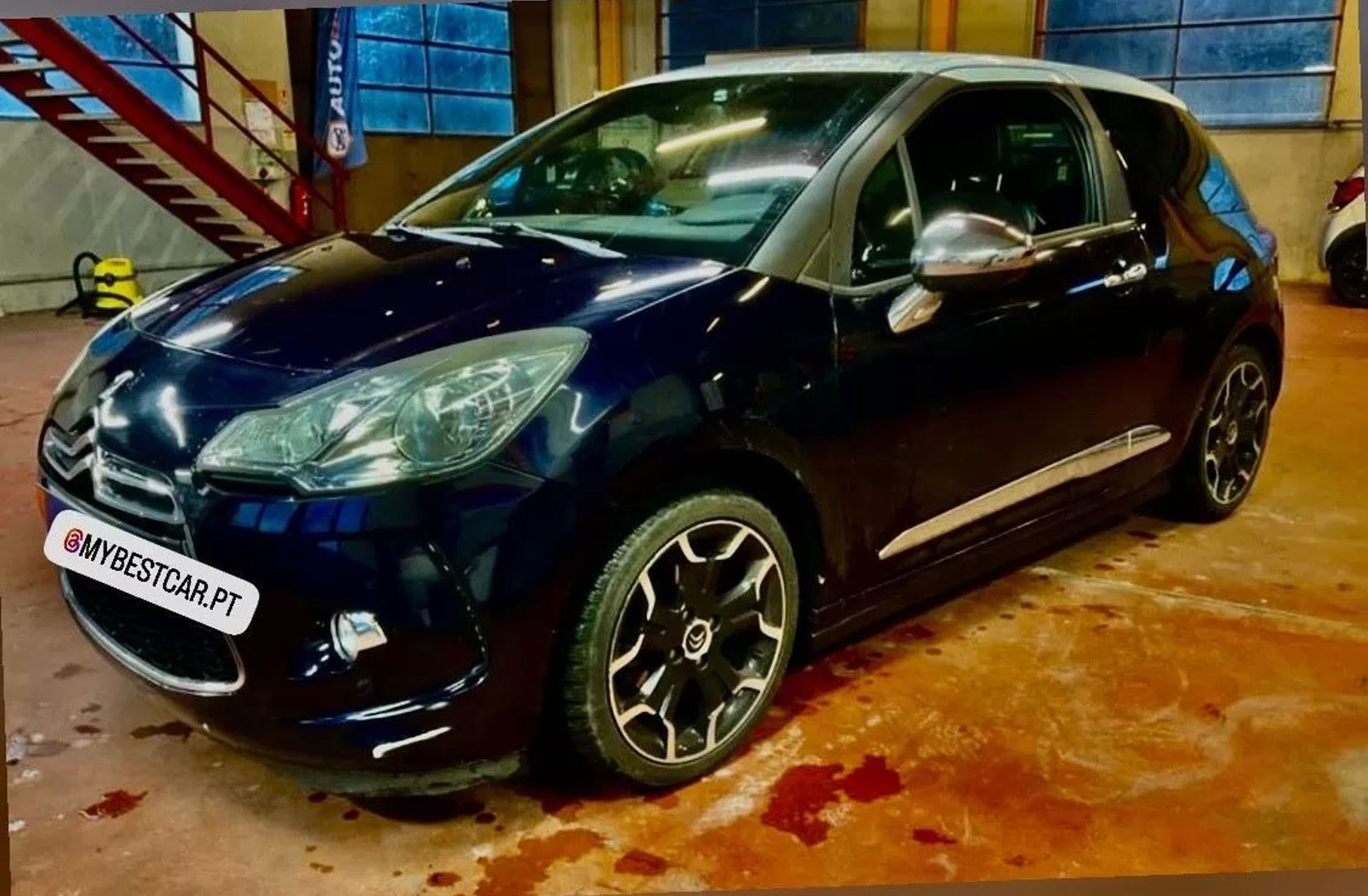 CITROEN DS 3 Opera Blue