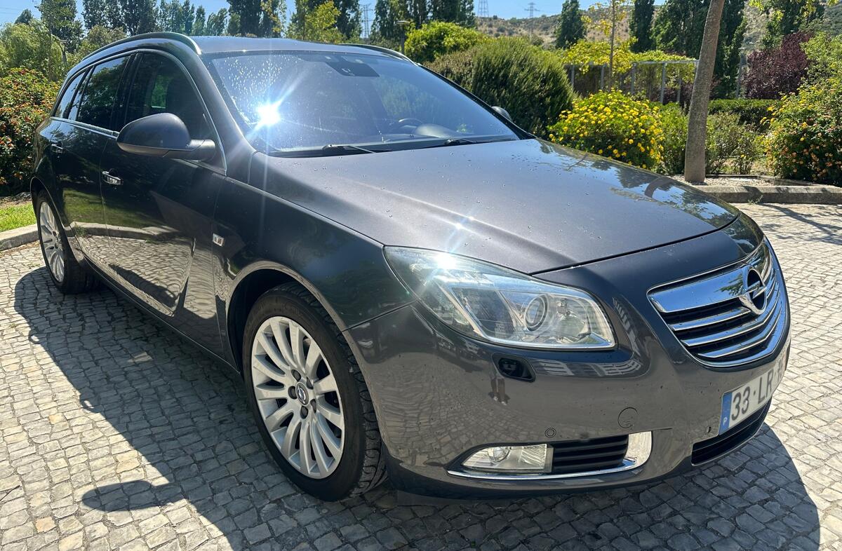 OPEL Insignia 2.0 CDTi Cosmo Active-Select