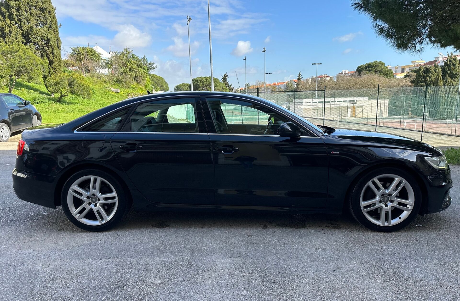 AUDI A6 2.0 TDi S-line