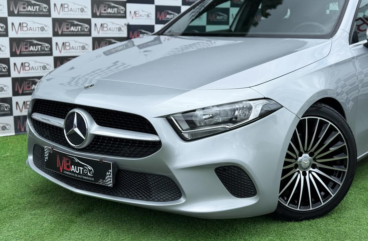 MERCEDES Classe A A 180 d Style