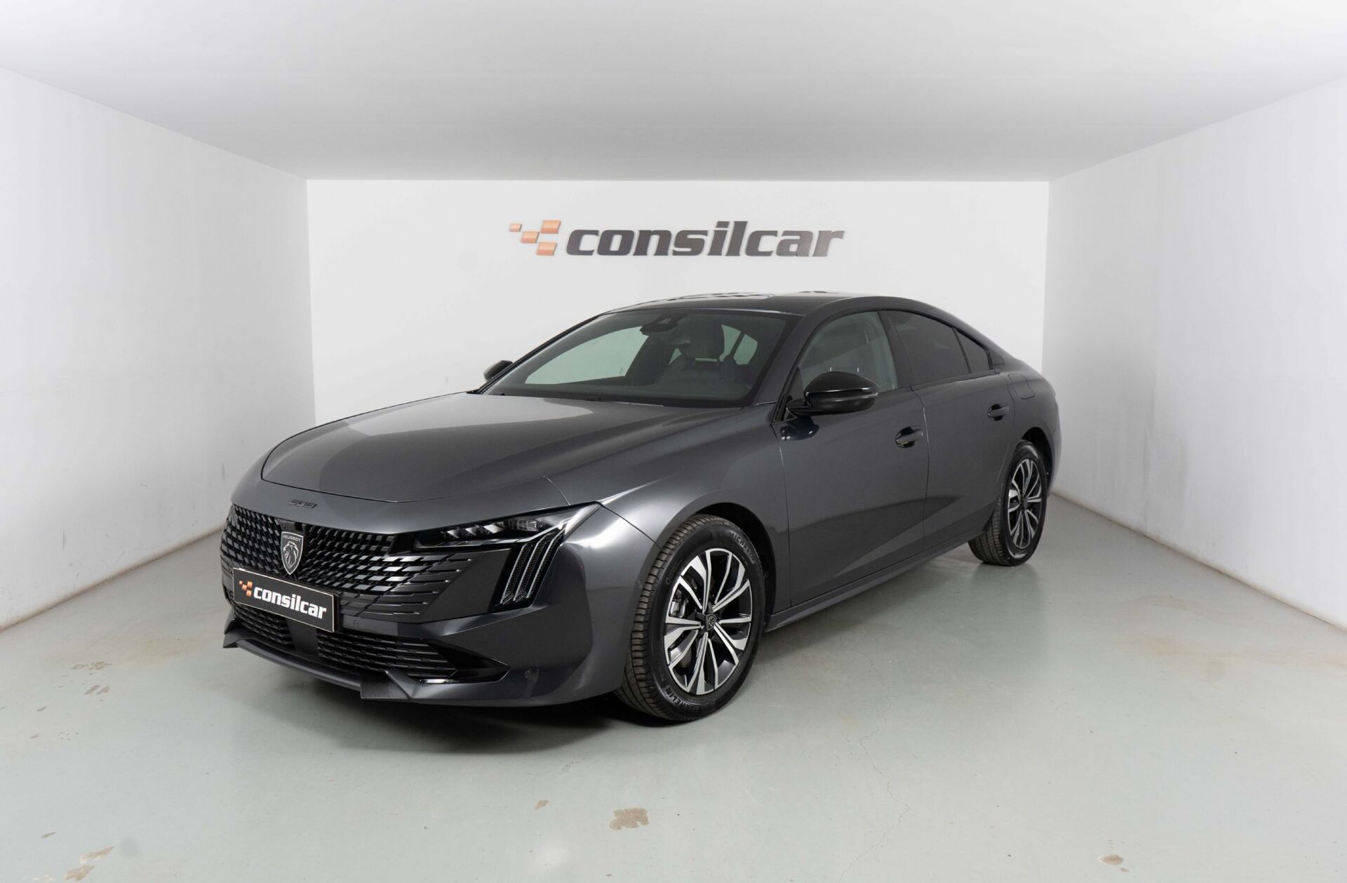 PEUGEOT 508 1.6 Hybrid Allure e-EAT8