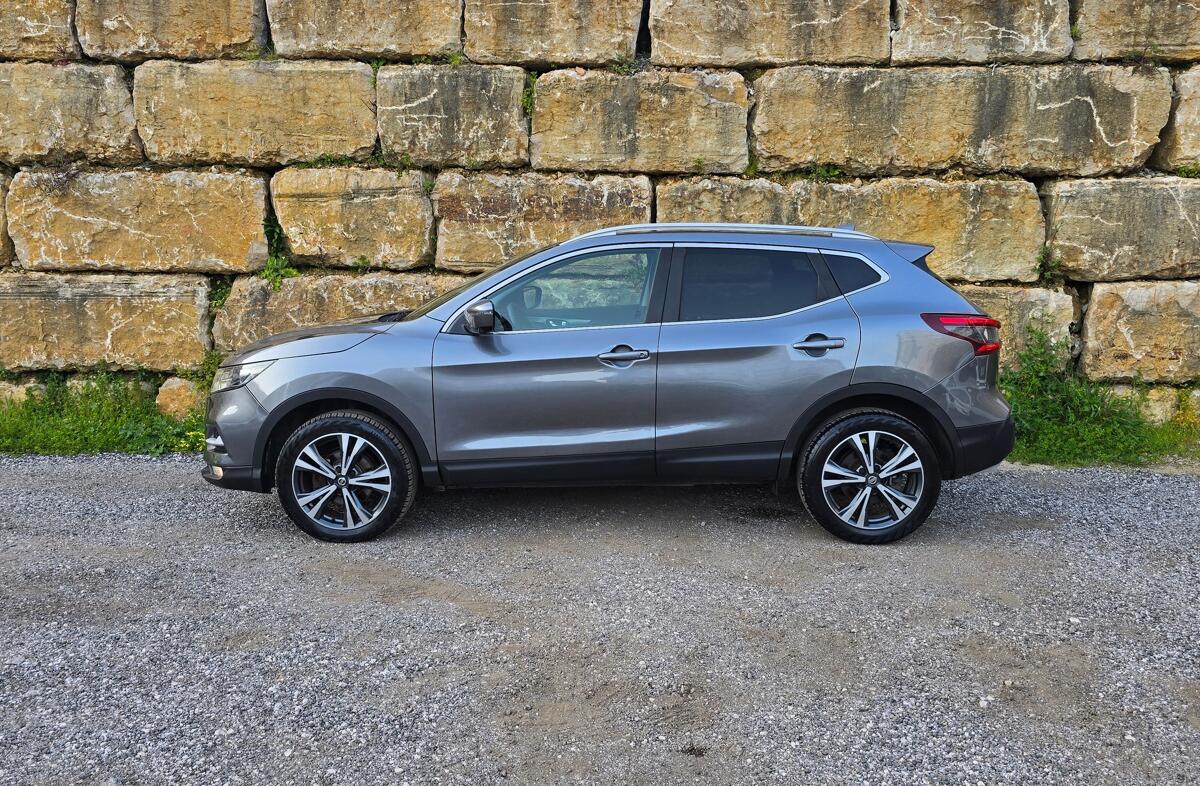 NISSAN Qashqai 1.6 dCi Tekna