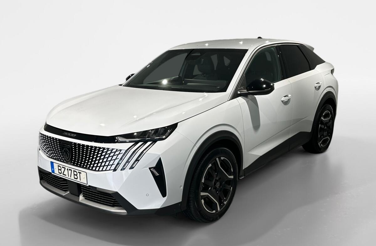 PEUGEOT 3008 e- 73 kWh Allure
