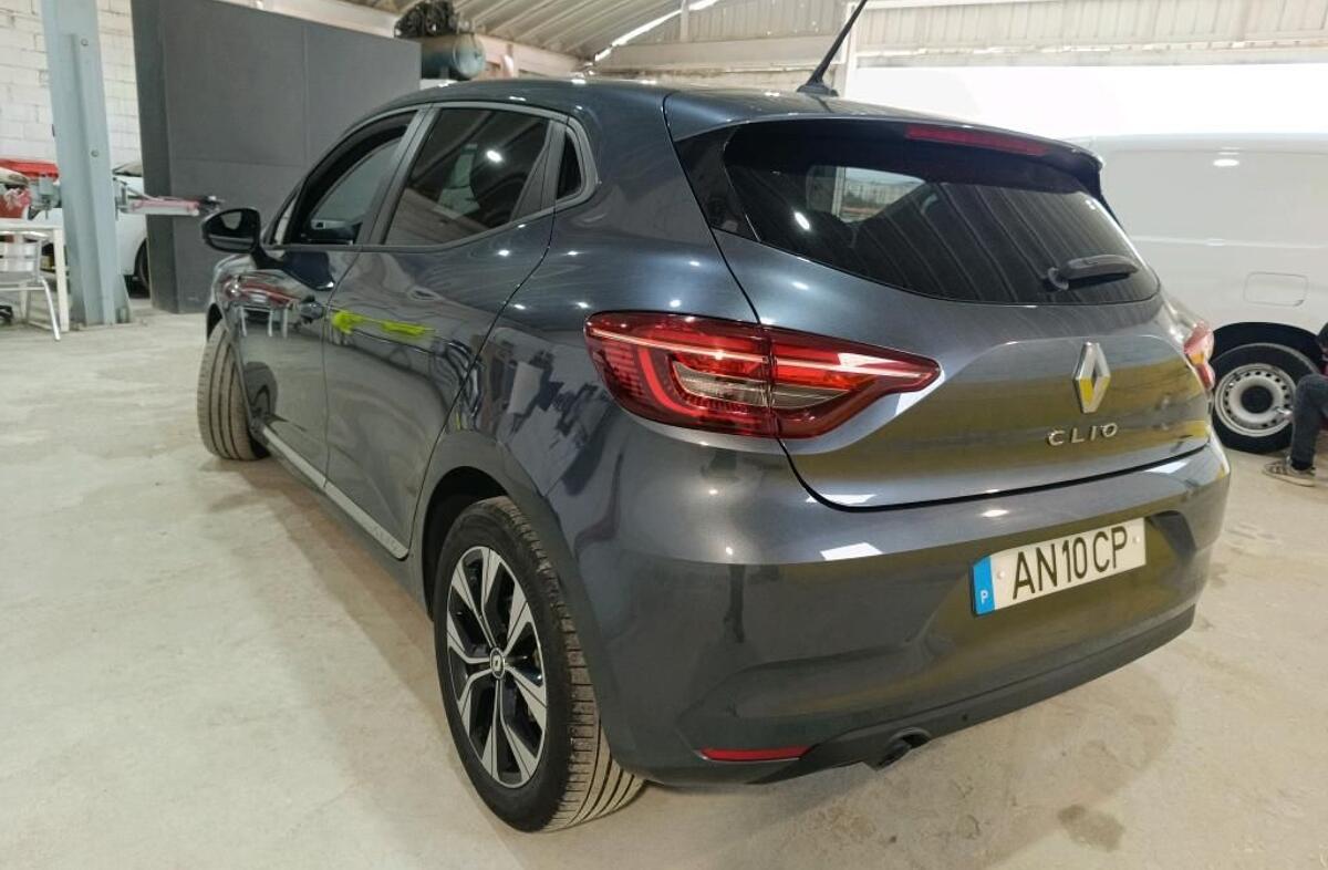 RENAULT Clio 1.5 Blue dCi Limited