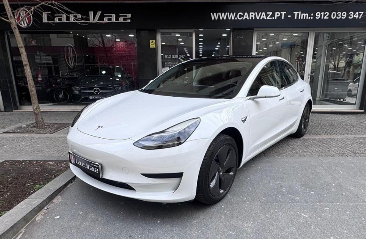TESLA Model 3 Standard Range Plus RWD