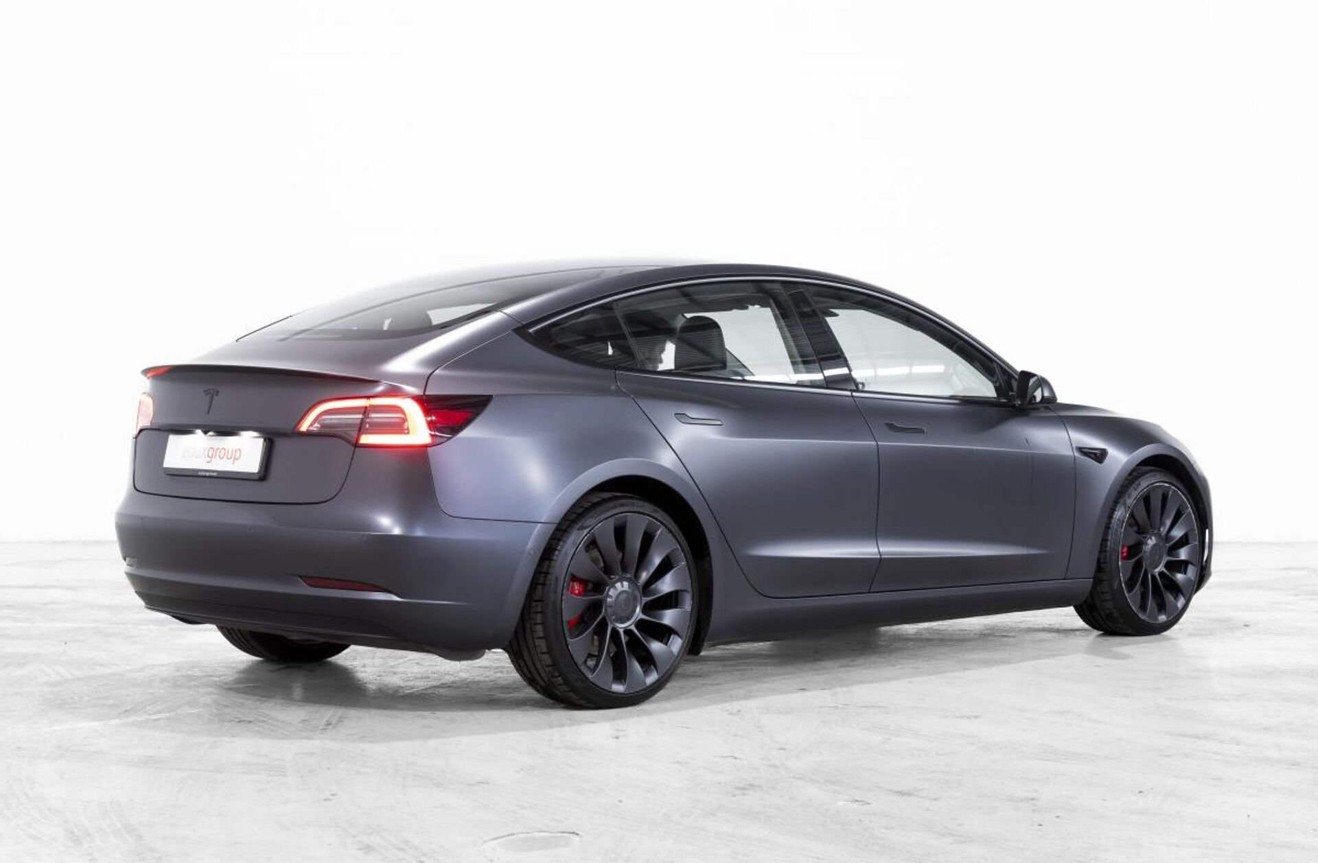 TESLA Model 3 Performance Tração Integral