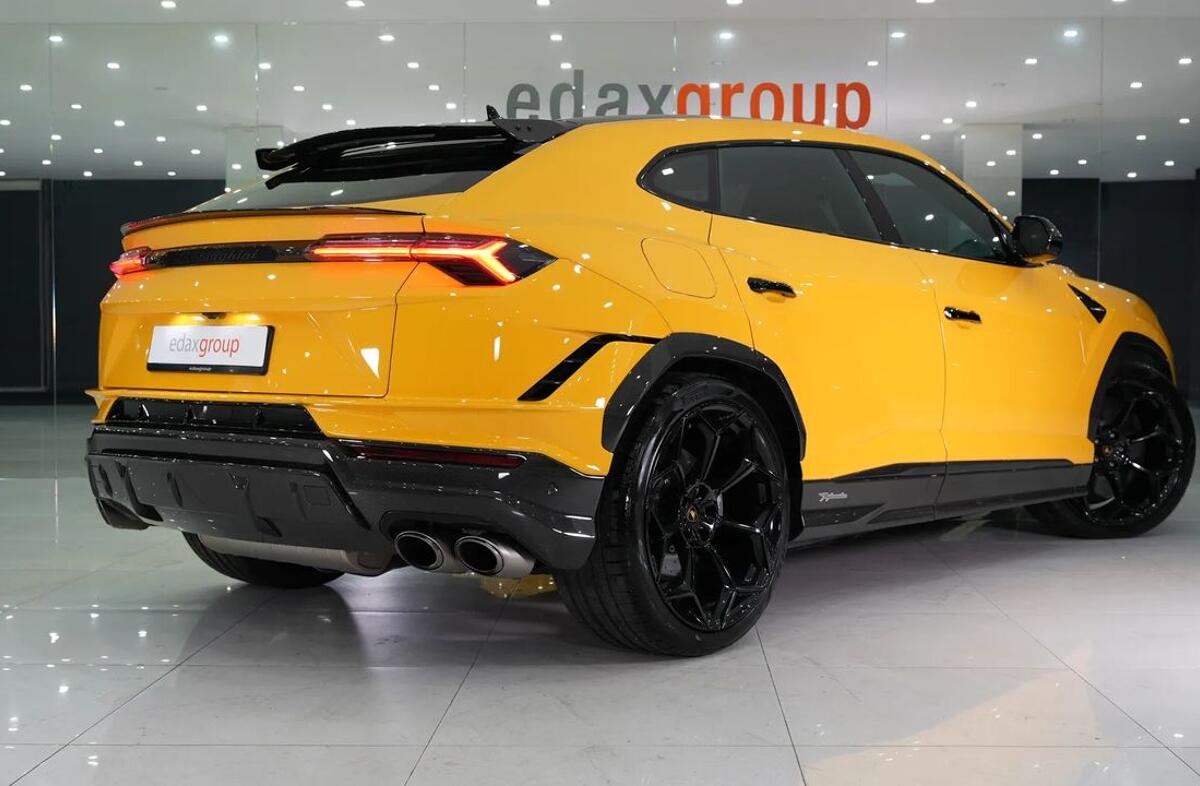 LAMBORGHINI Urus 4.0 V8 Performante