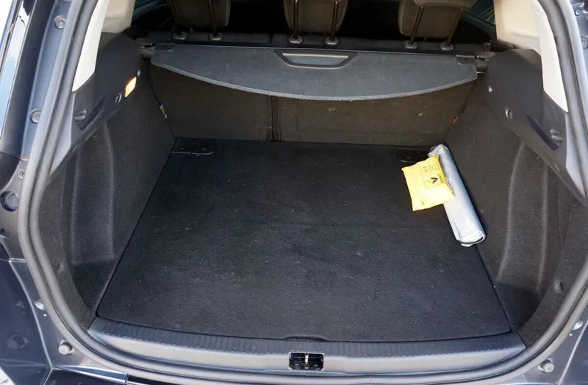 RENAULT Clio 0.9 TCe Limited