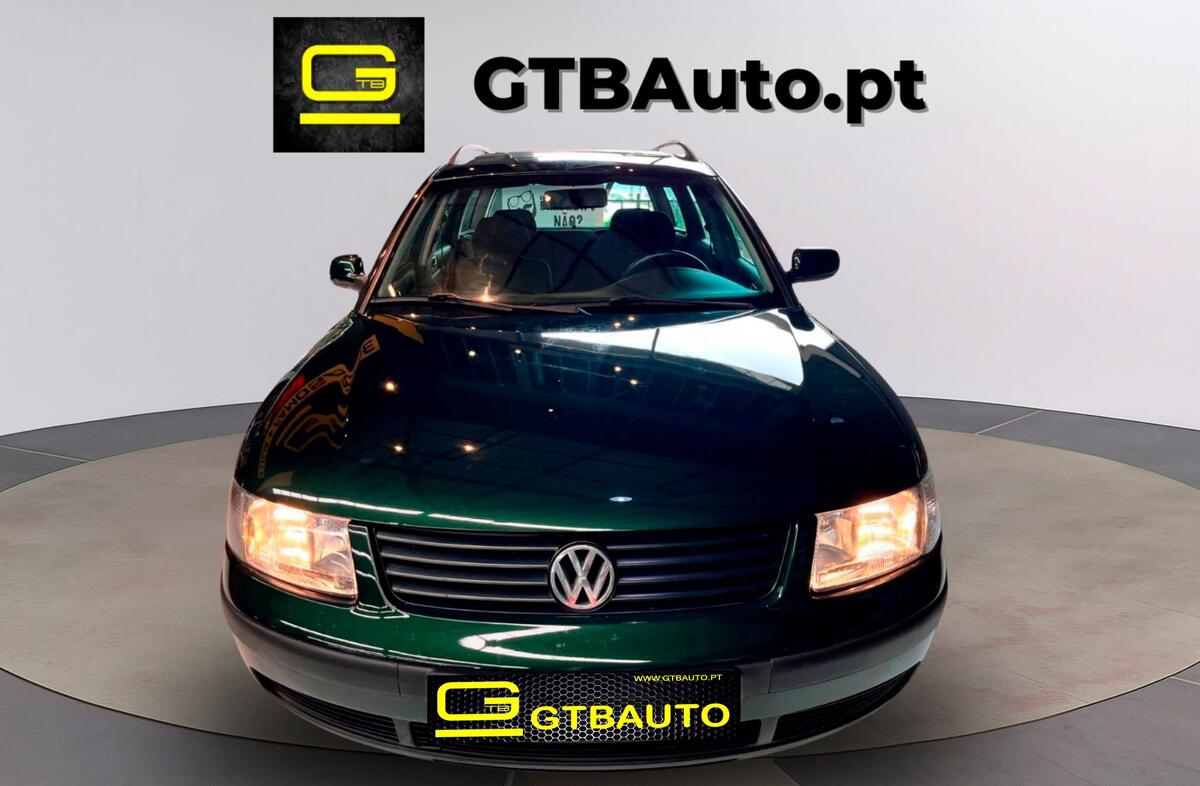 VOLKSWAGEN Passat Variant 1.9 CL TDI