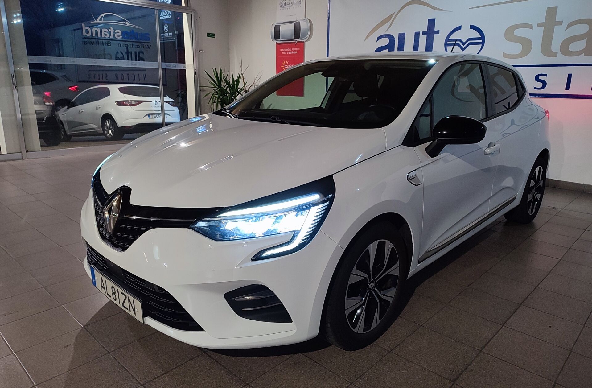 RENAULT Clio 1.0 TCe Exclusive
