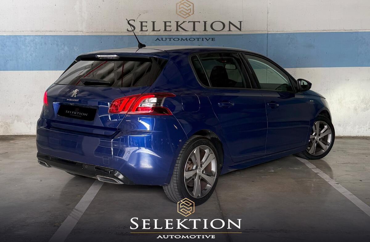 PEUGEOT 308 1.2 PureTech Allure