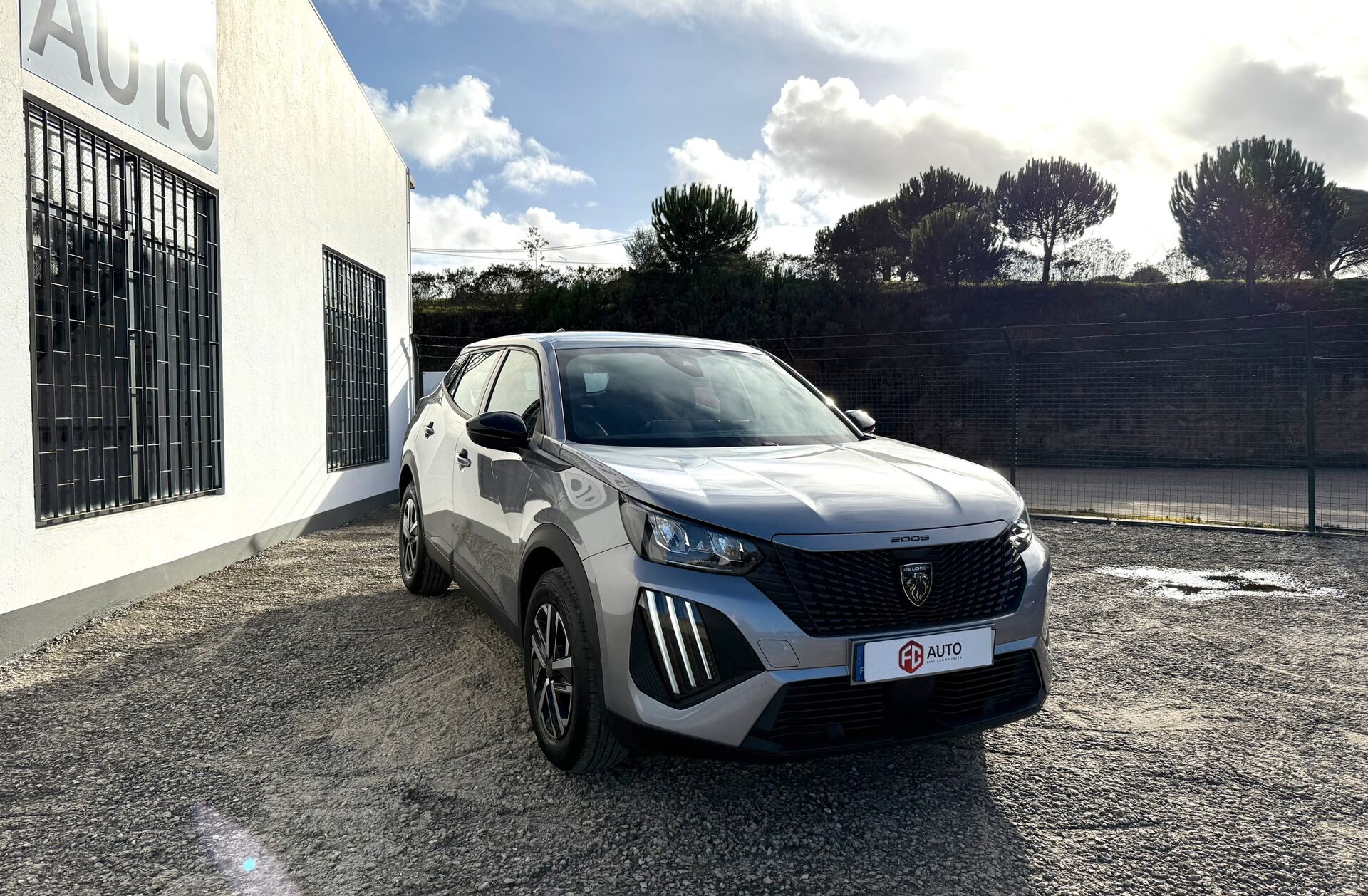 PEUGEOT 2008 1.2 PureTech Style