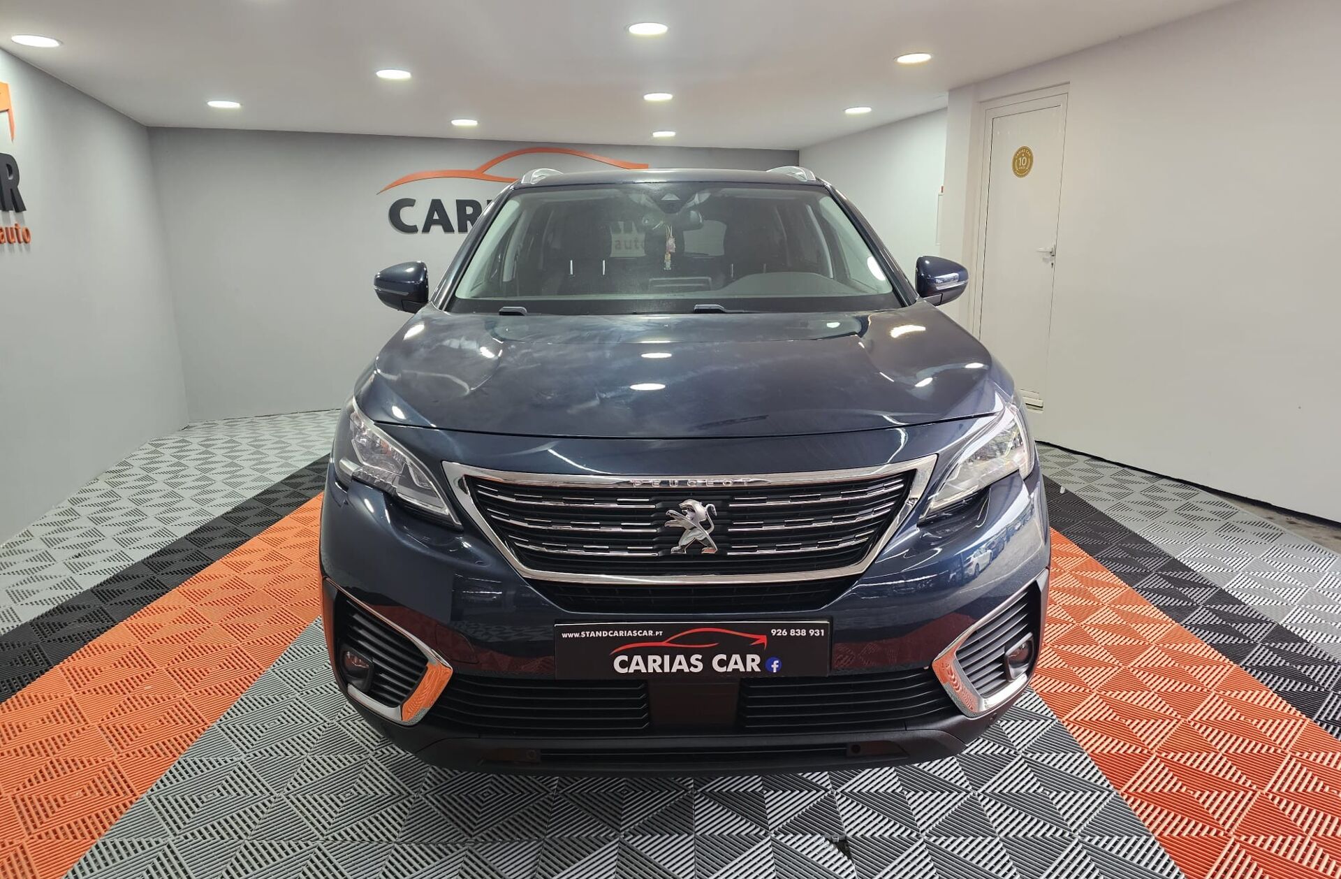 PEUGEOT 5008 1.6 BlueHDi Allure