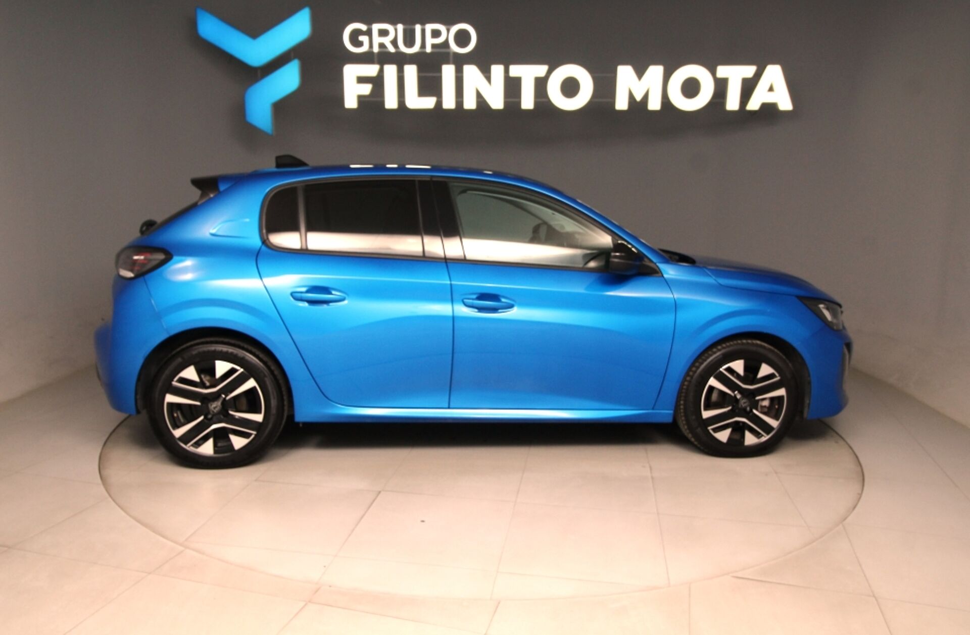 PEUGEOT 208 1.2 PureTech Allure