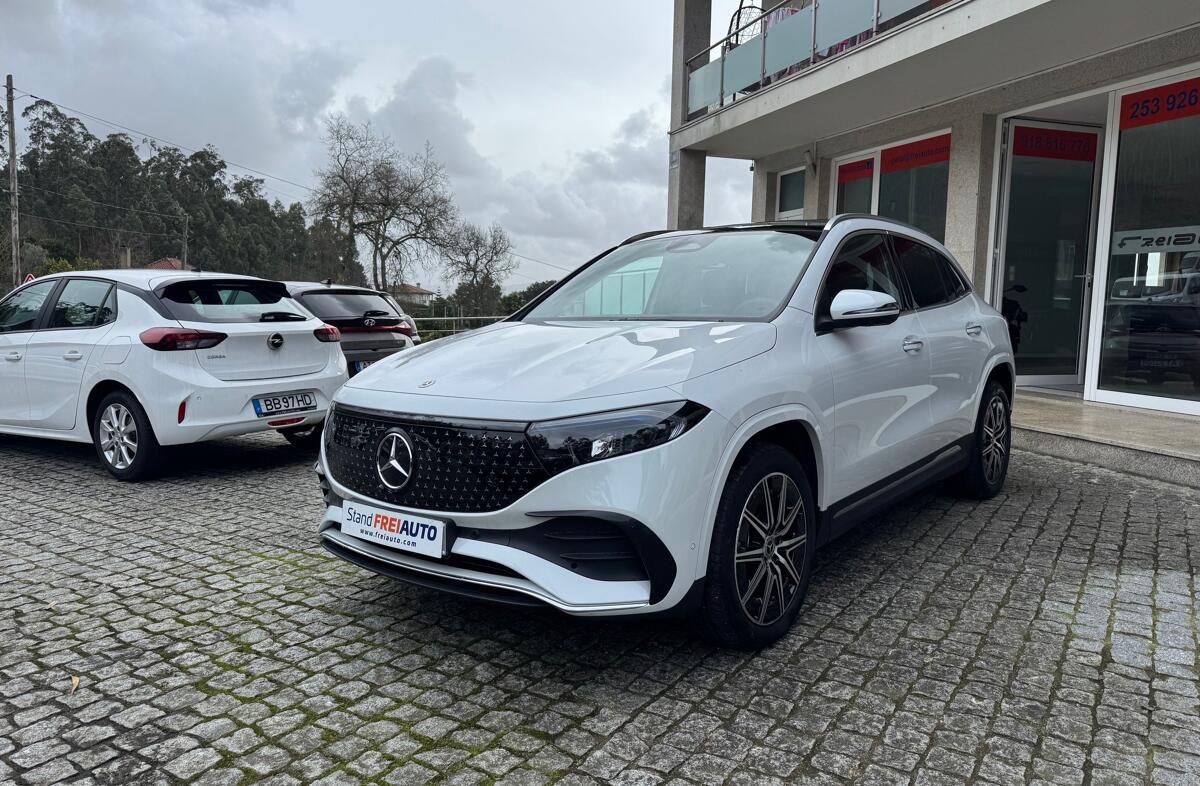 MERCEDES EQA 250+ Edition