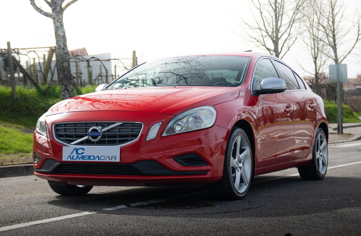 VOLVO S60 1.6 D2 Drive Momentum Start/Stop