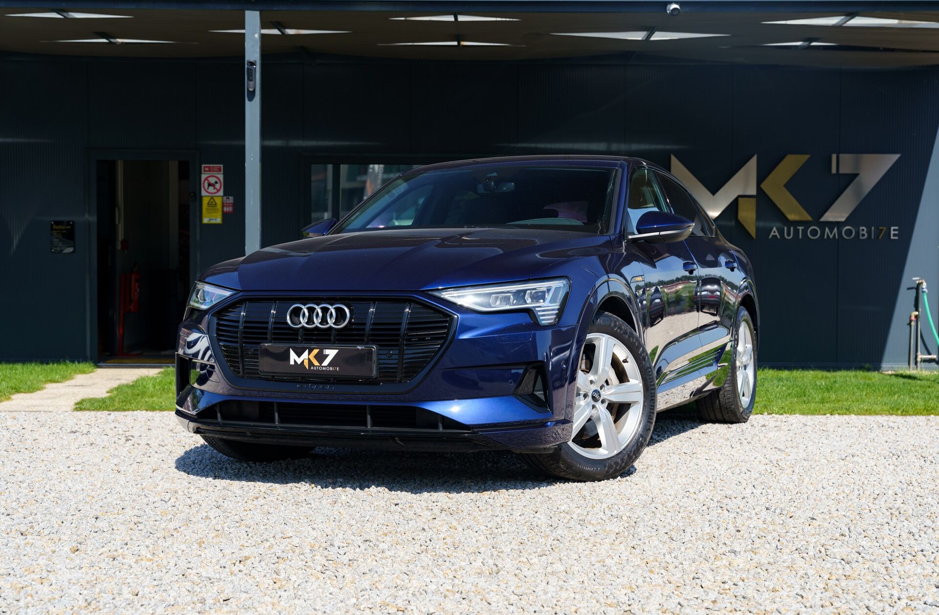 AUDI e-tron 50 quattro Advanced