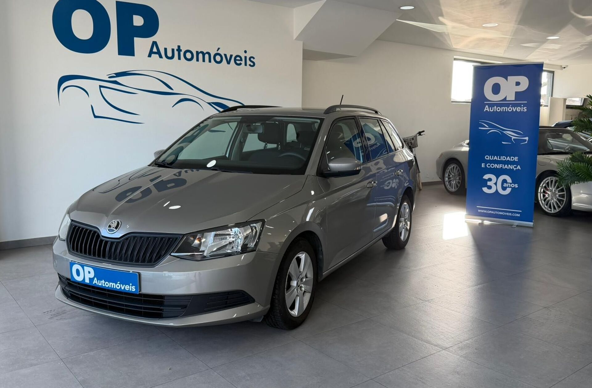 SKODA Fabia 1.0 Active