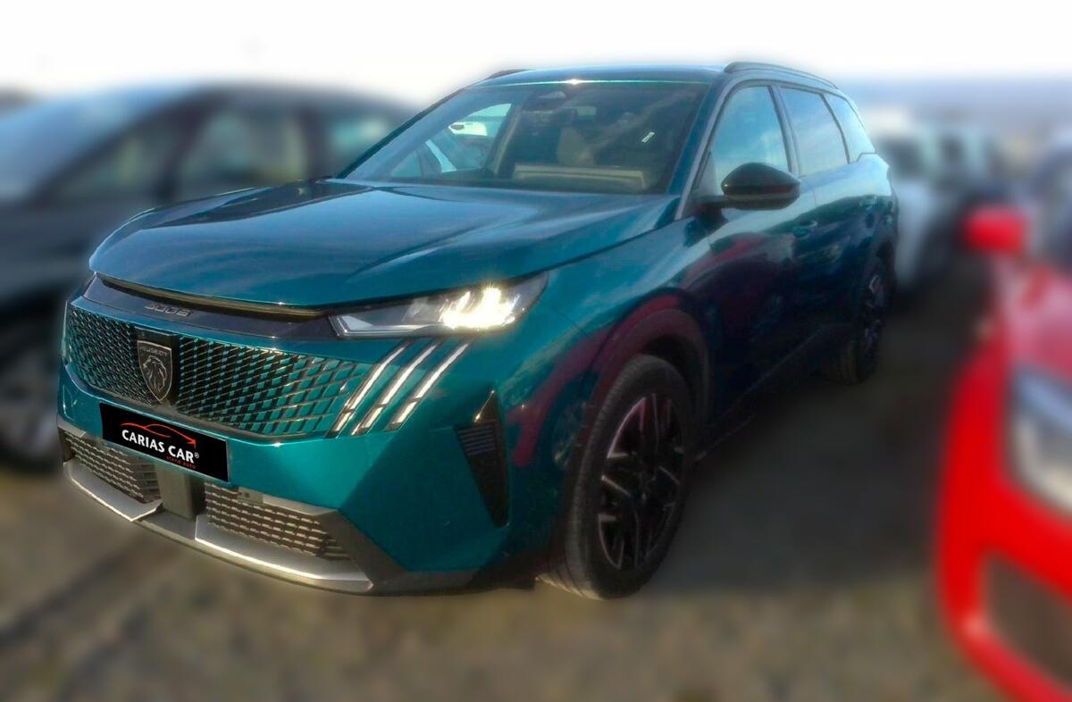 PEUGEOT 5008 1.2 Hybrid Allure e-DCS6
