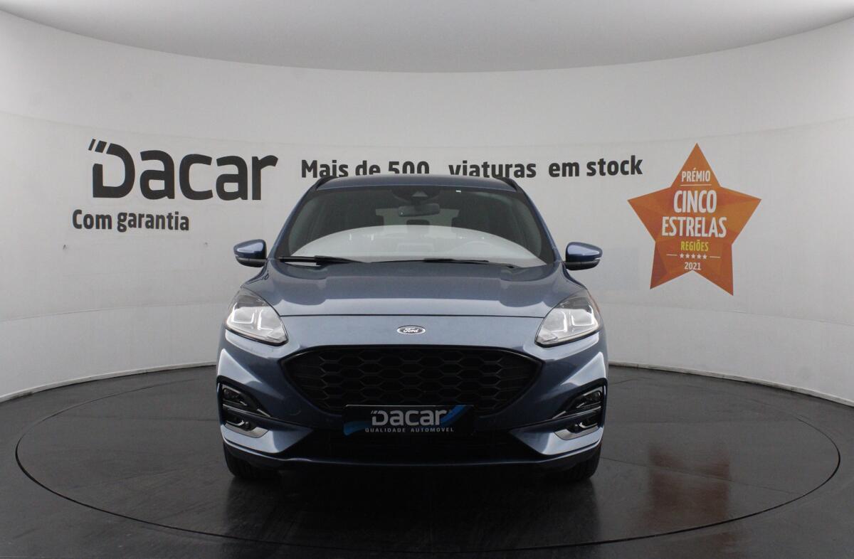 FORD Kuga 1.5 TDCi EcoBlue Titanium Aut.