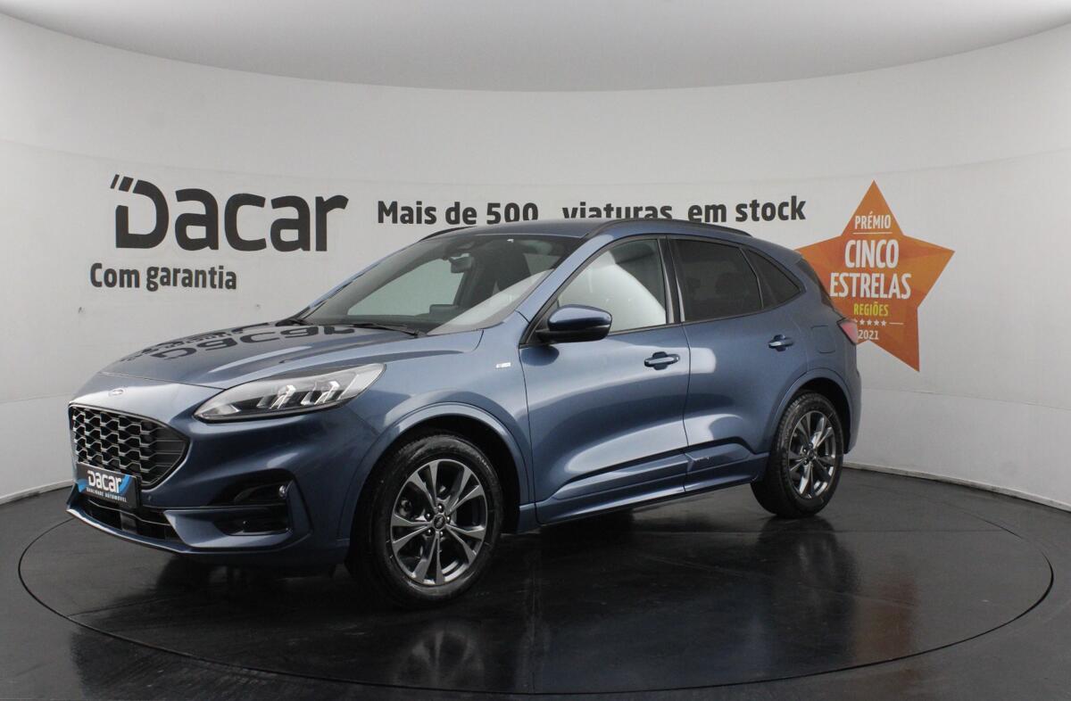 FORD Kuga 1.5 TDCi EcoBlue Titanium Aut.