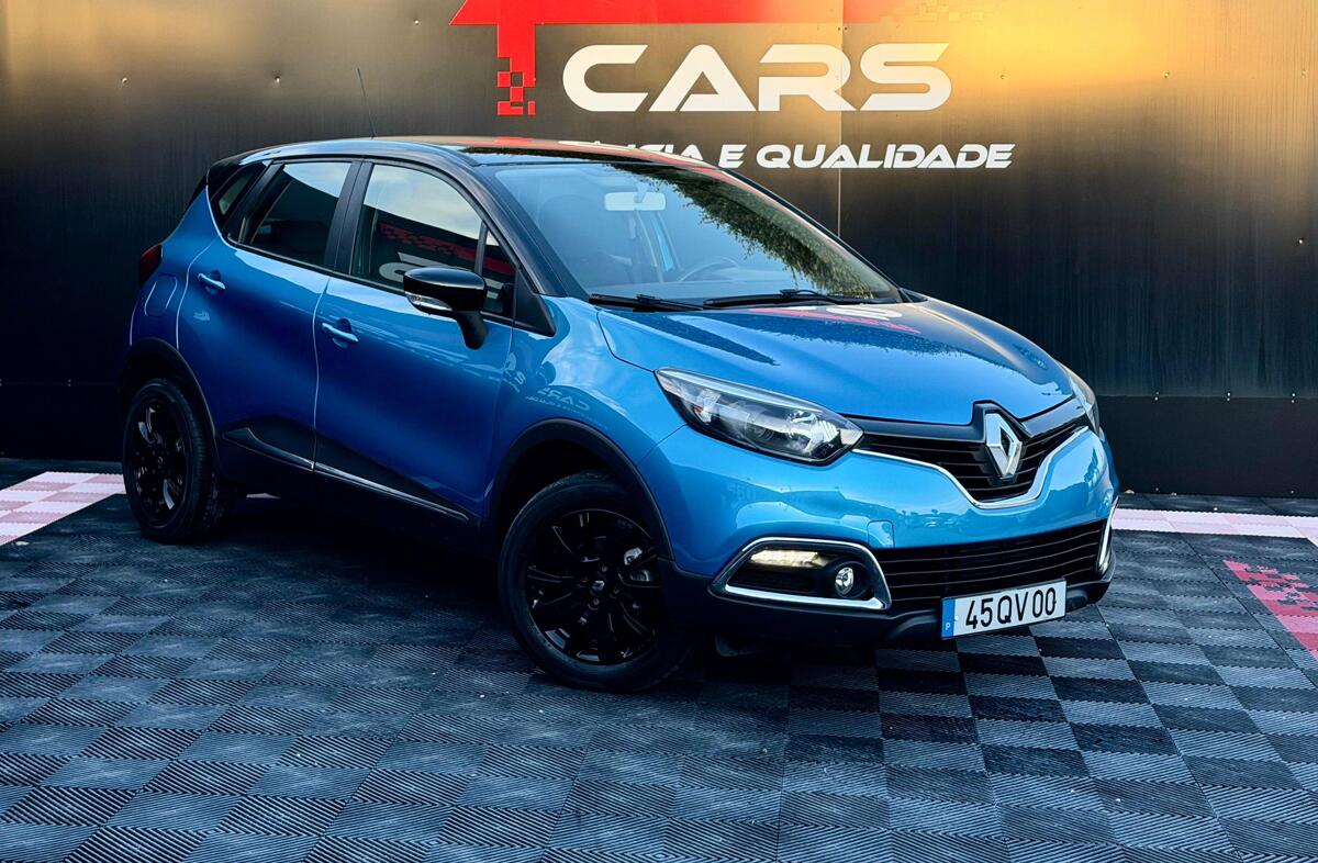 RENAULT Captur 0.9 TCE Exclusive